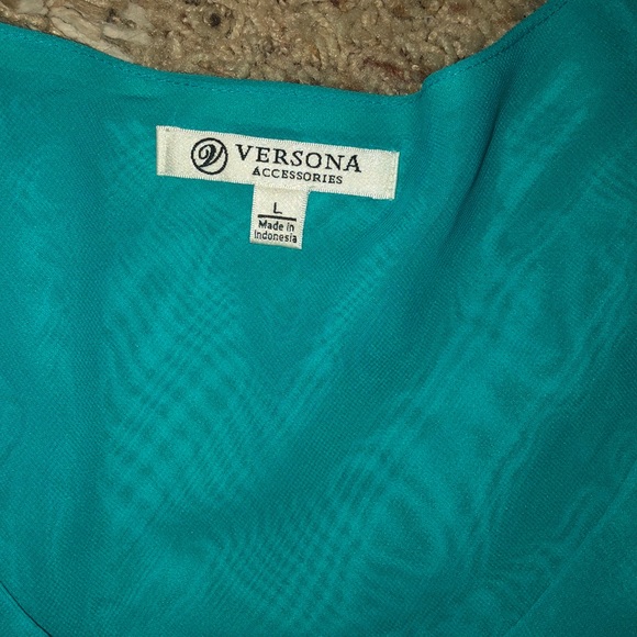 Versona teal blouse - Picture 2 of 3